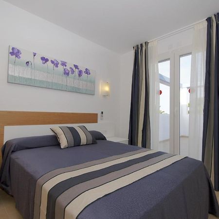 Villas Calan Bosch Mar Cala en Bosch Kültér fotó